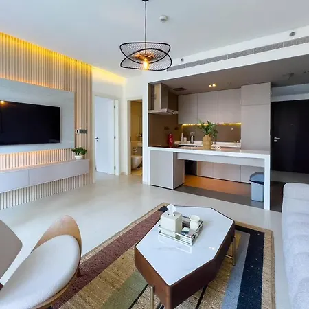 Ferienwohnung Modern 1Br Panoramic View, West Avenue Dubai Exterior foto